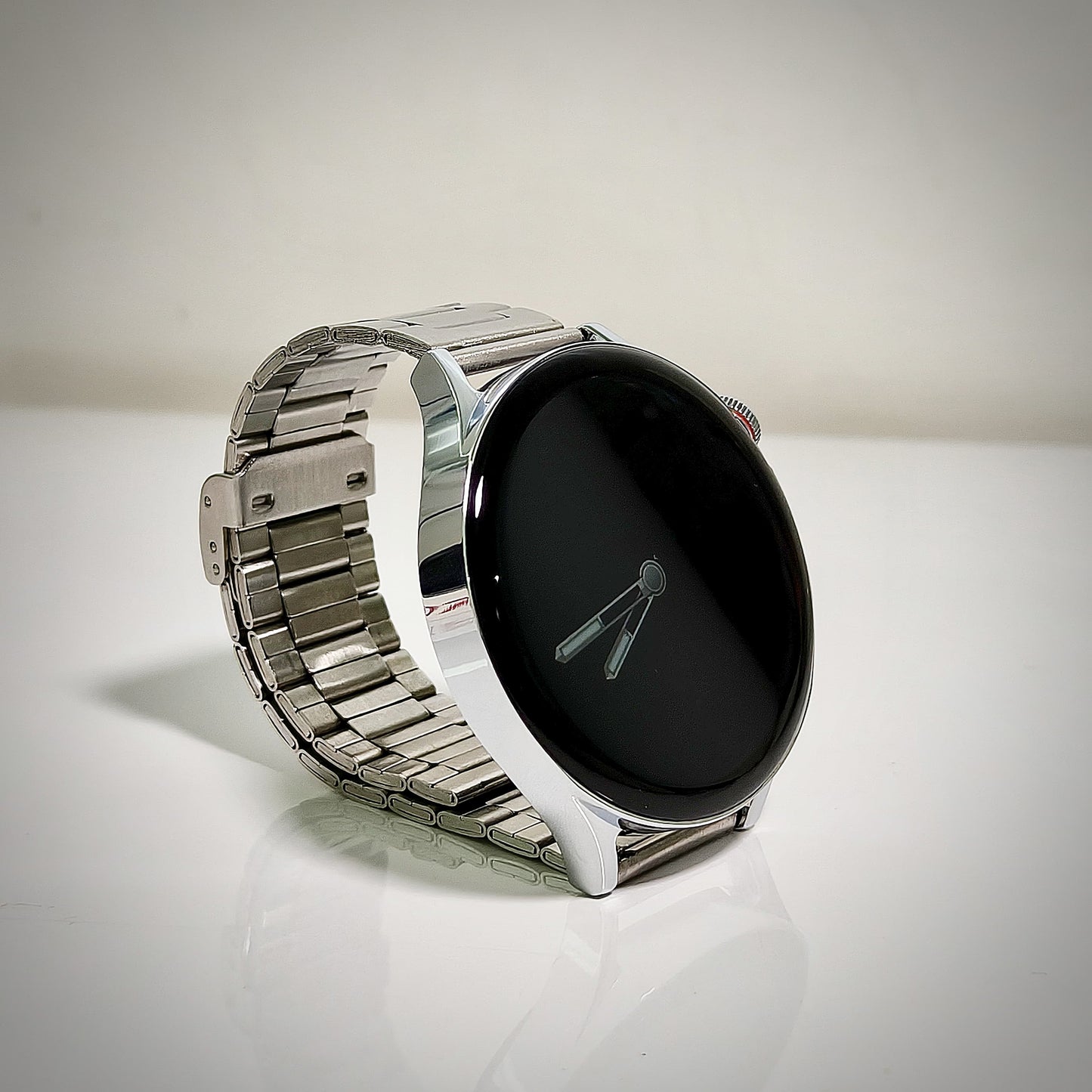 V13PRO Smartwatch LuxoraWatch – Tela HD 2.0", NFC, Monitoramento Avançado de Saúde, 3 Pulseiras (Couro, Aço, Silicone), IP67