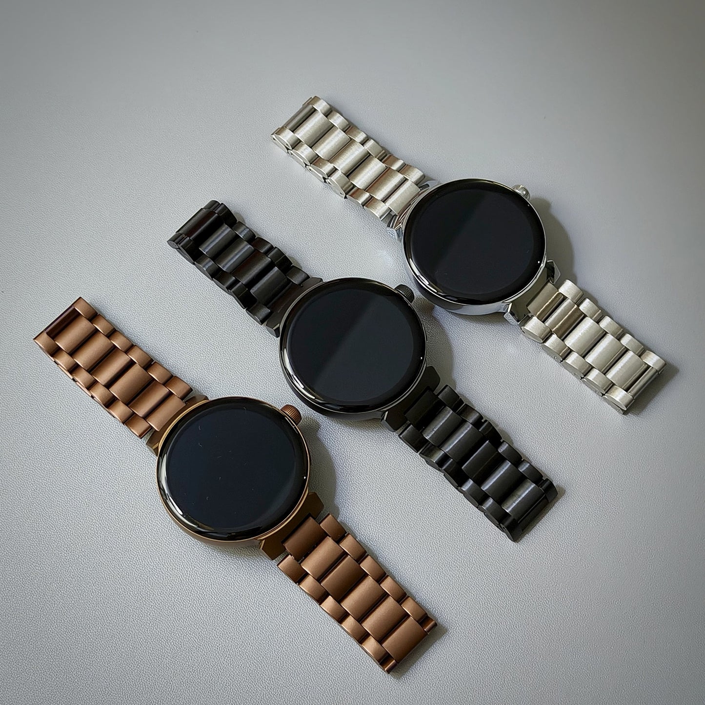 V2 LuxoraWatch – Smartwatch Casal Unissex com Chamadas, Saúde, NFC e Tela HD 1.6" | Entrega Rápida em Angola